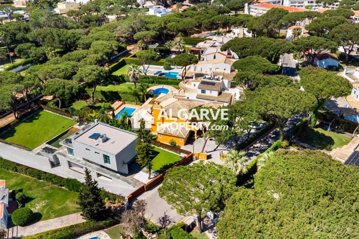 Image No.32-4 Bed Villa for sale