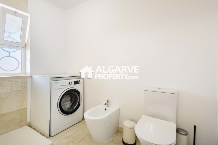 Image No.29-2 Bed Apartment for sale