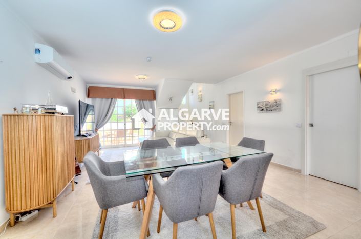 Image No.8-3 Bed Townhouse for sale