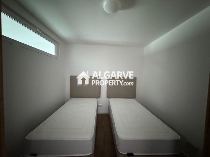 Image No.14-6 Bed Villa for sale