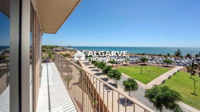 3-12195-78d1f4f8b6655591b02d22fabb36a692d73cc