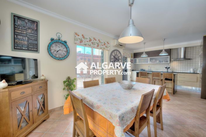 Image No.3-3 Bed Villa for sale