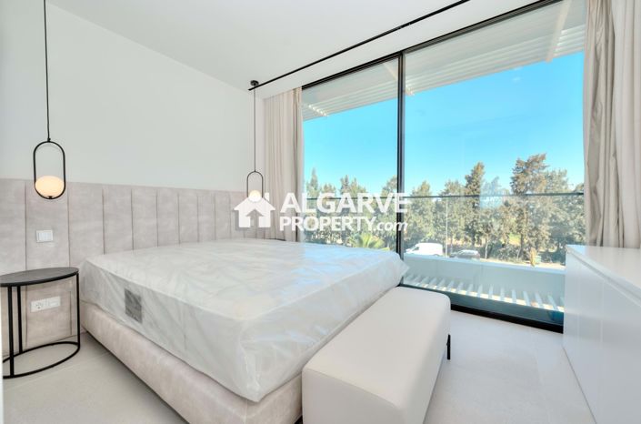 Image No.7-4 Bed Apartment for sale