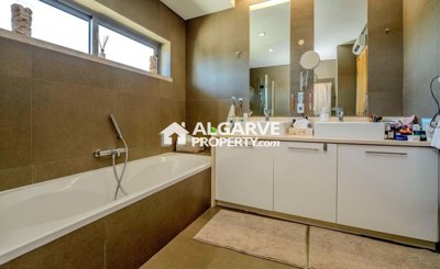 3-12313-78d1f4f8b6655591b02d22fabb36a692d73cc