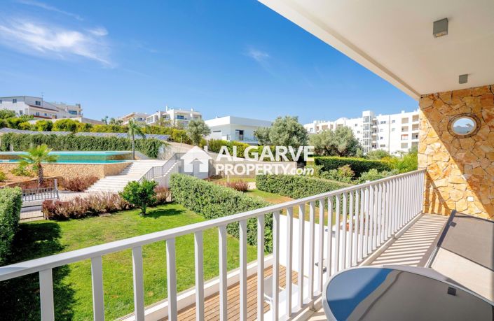 Image No.28-3 Bed Villa for sale