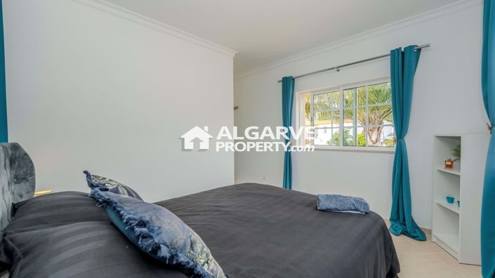 Image No.22-Villa de 5 chambres à vendre à Boliqueime