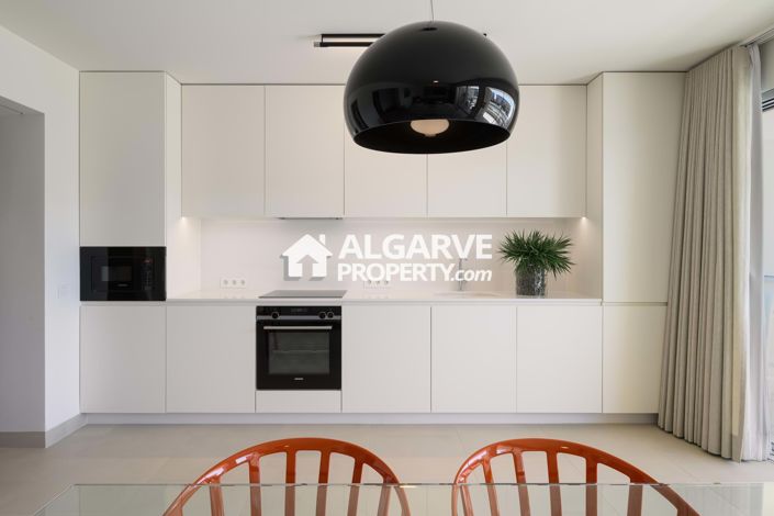 Image No.3-3 Bed Apartment for sale