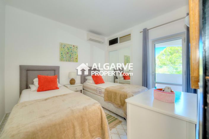 Image No.7-3 Bed Semi-Detached for sale