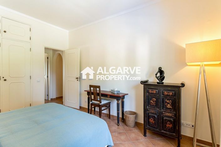 Image No.18-4 Bed Villa for sale