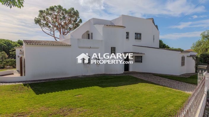 Image No.37-5 Bed Villa for sale