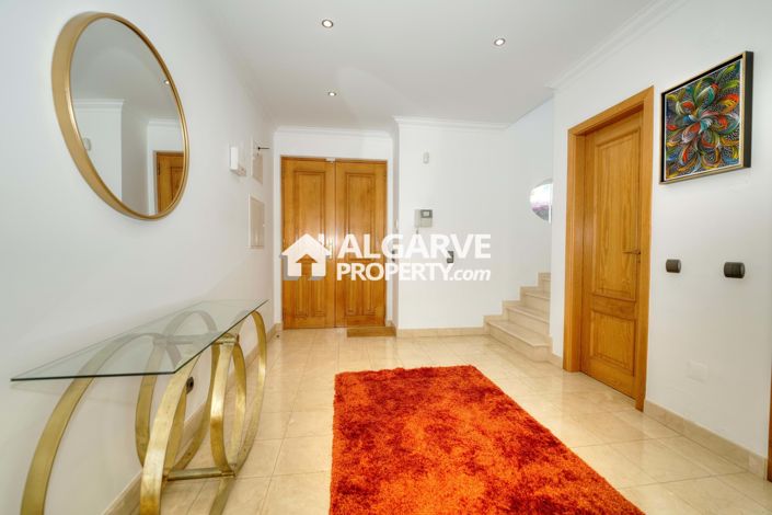 Image No.6-3 Bed Villa for sale