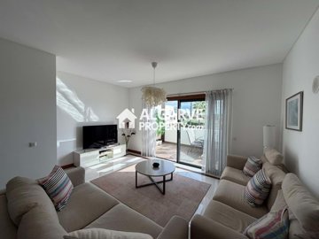 3-12315-78d1f4f8b6655591b02d22fabb36a692d73cc