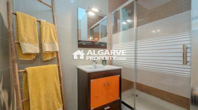 3-12304-78d1f4f8b6655591b02d22fabb36a692d73cc