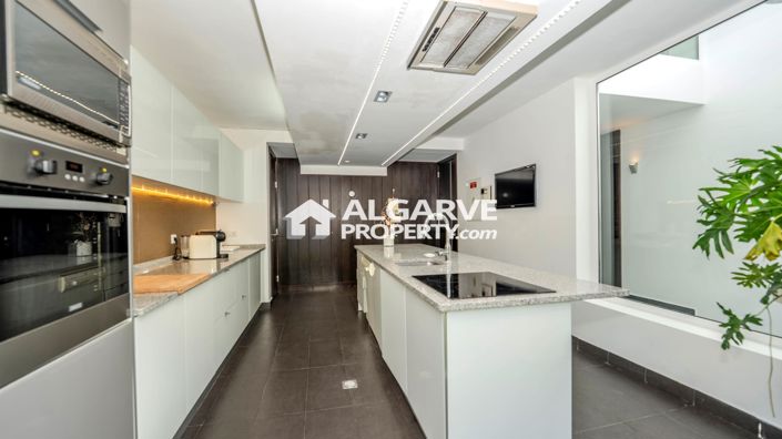 Image No.21-Villa de 5 chambres à vendre à Estói