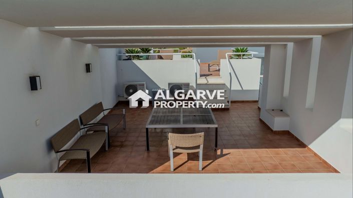 Image No.53-5 Bed Villa for sale