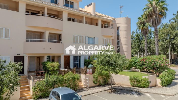 Image No.20-2 Bed Apartment for sale