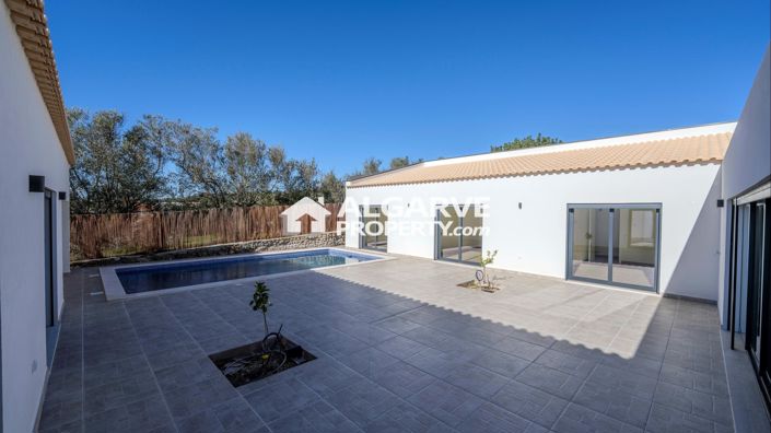 Image No.25-Villa de 3 chambres à vendre à Loule