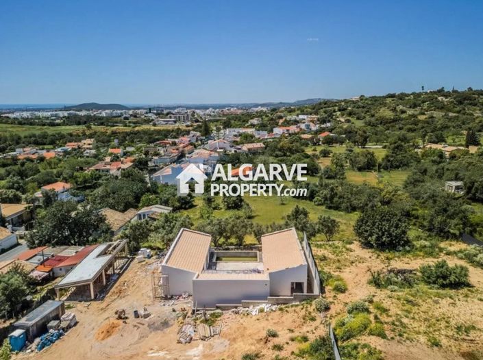 Image No.8-3 Bed Villa for sale