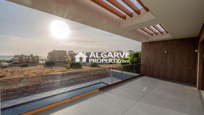 Image No.22-2 Bed Apartment for sale