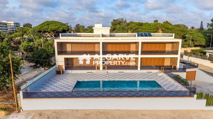 Image No.29-2 Bed Apartment for sale