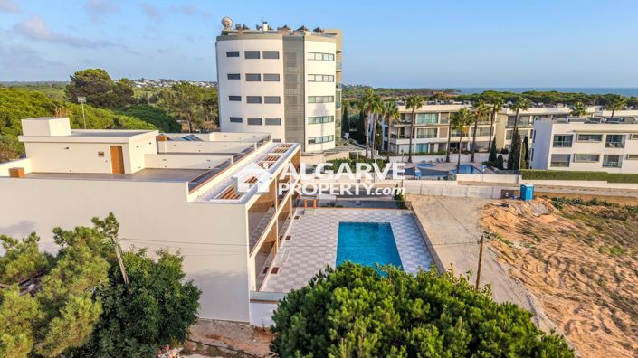 Image No.32-2 Bed Apartment for sale