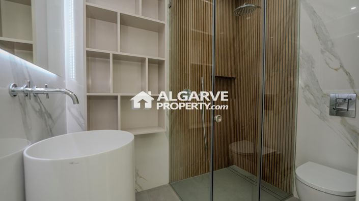 Image No.19-2 Bed Apartment for sale