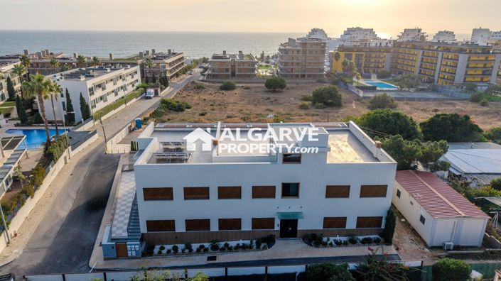 Image No.27-2 Bed Apartment for sale