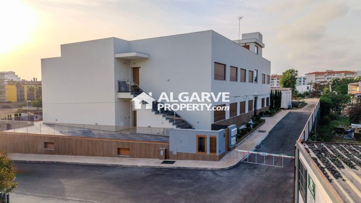 Image No.24-2 Bed Apartment for sale