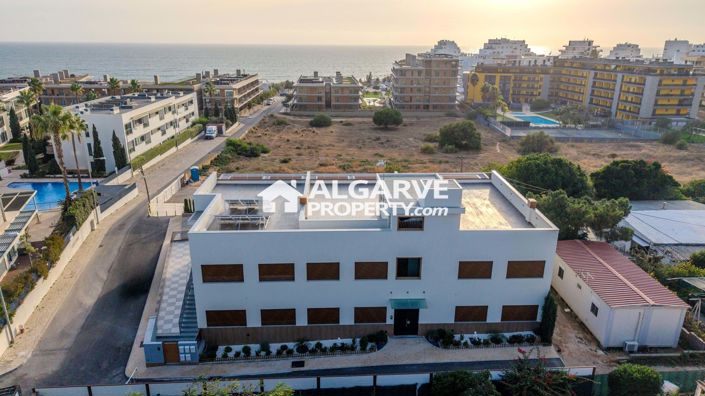 Image No.27-2 Bed Apartment for sale