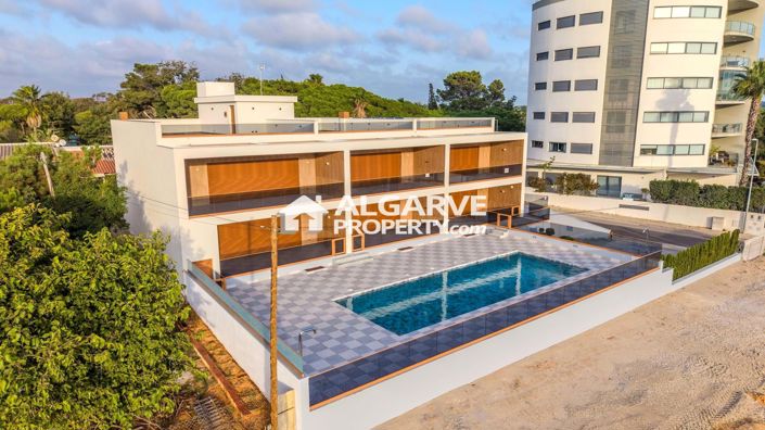 Image No.30-2 Bed Apartment for sale