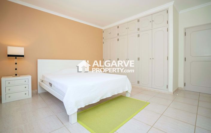 Image No.16-4 Bed Villa for sale