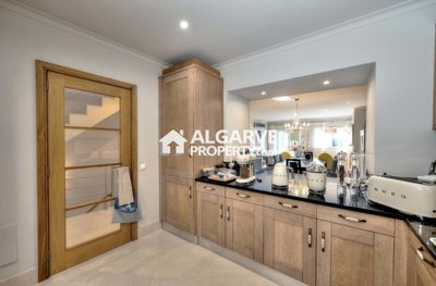 3-12302-78d1f4f8b6655591b02d22fabb36a692d73cc