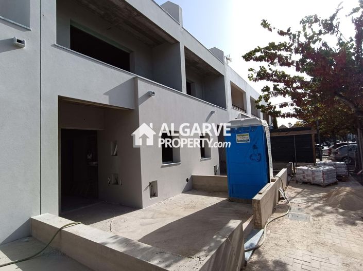 Image No.6-2 Bed Semi-Detached for sale