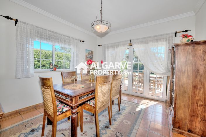 Image No.11-Villa de 4 chambres à vendre à Loule