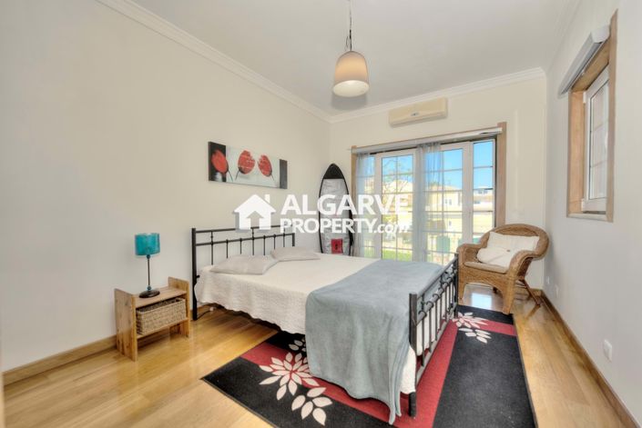 Image No.28-Villa de 4 chambres à vendre à Loule