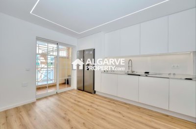 3-12213-78d1f4f8b6655591b02d22fabb36a692d73cc