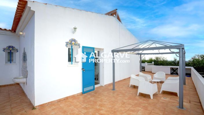 Image No.32-4 Bed Villa for sale