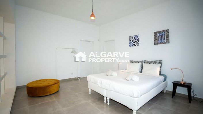 Image No.9-4 Bed Villa for sale