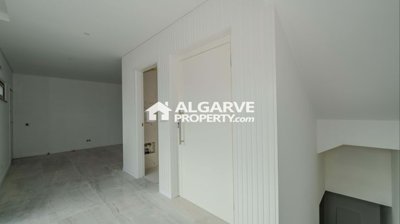 3-11831-78d1f4f8b6655591b02d22fabb36a692d73cc