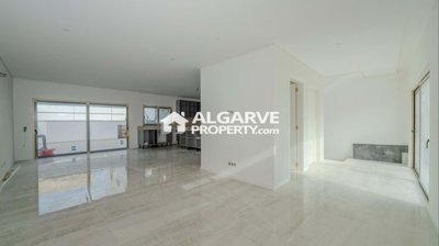 3-11831-78d1f4f8b6655591b02d22fabb36a692d73cc