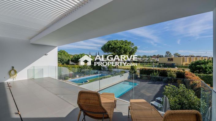 Image No.27-6 Bed Villa for sale