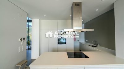 3-12322-78d1f4f8b6655591b02d22fabb36a692d73cc