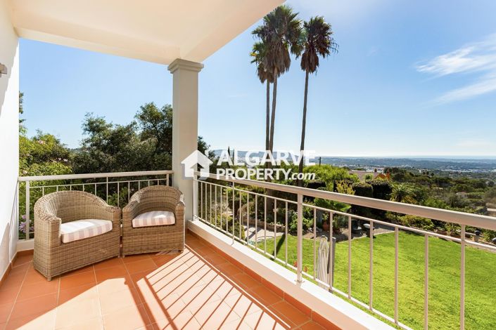 Image No.3-4 Bed Villa for sale