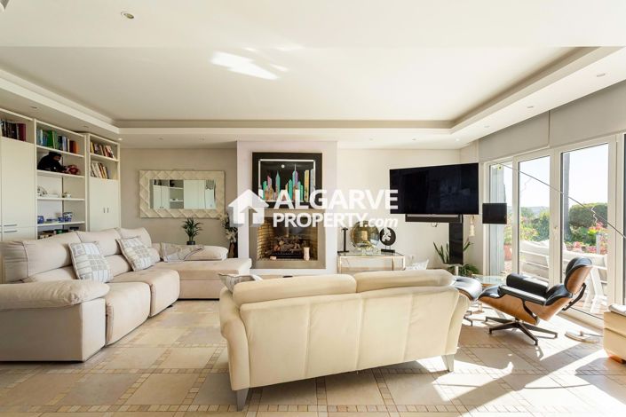 Image No.4-4 Bed Villa for sale