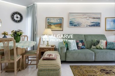 3-11122-78d1f4f8b6655591b02d22fabb36a692d73cc