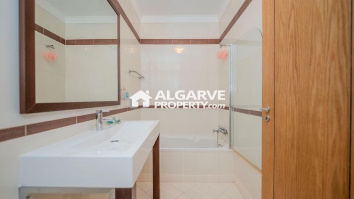 Image No.16-1 Bed Apartment for sale