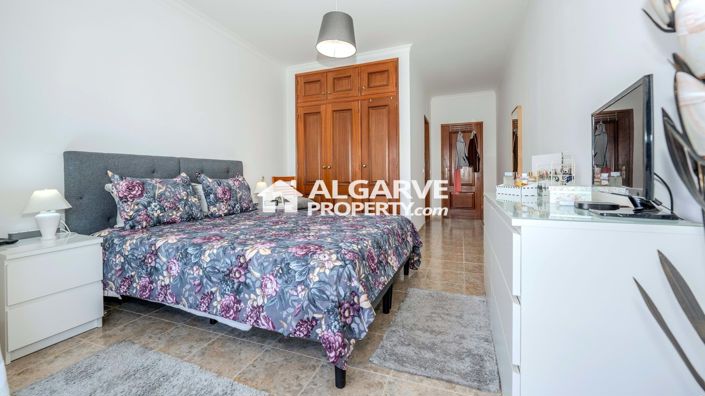 Image No.18-Appartement de 2 chambres à vendre à Quarteira