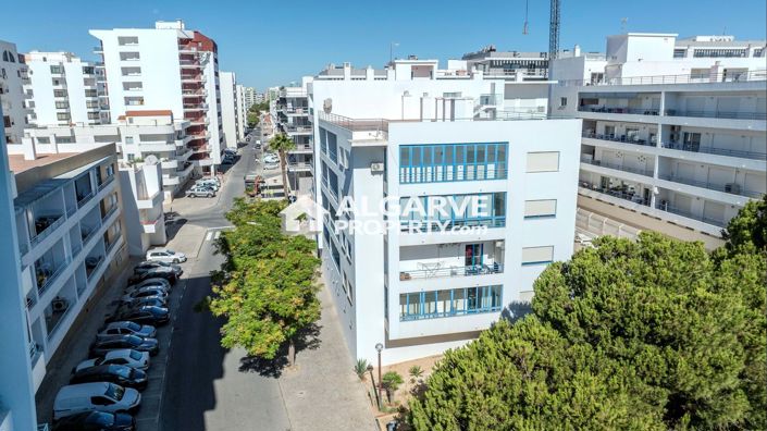 Image No.24-2 Bed Apartment for sale