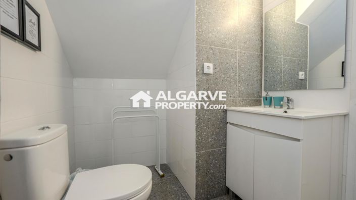 Image No.16-Villa de 5 chambres à vendre à Quarteira