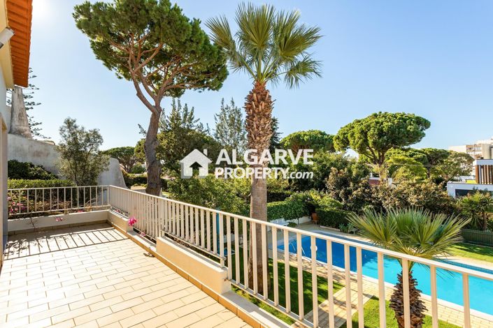 Image No.11-4 Bed Villa for sale